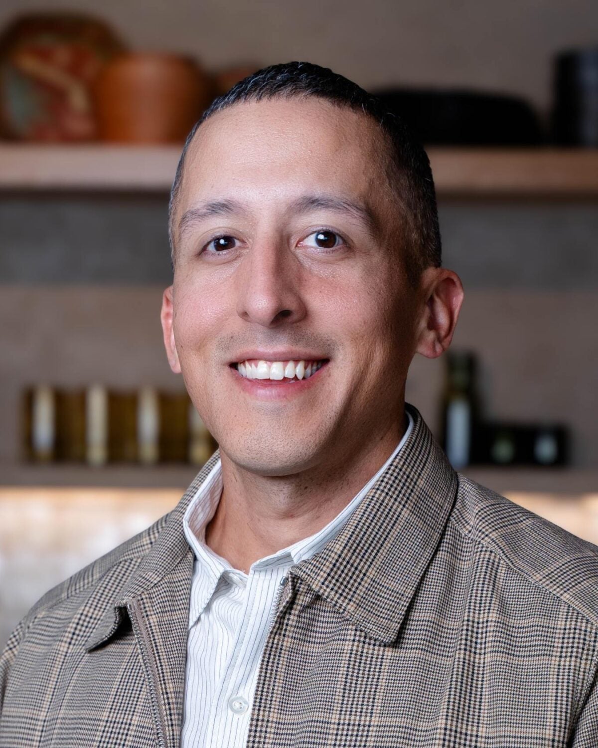 Miguel Garza headshot